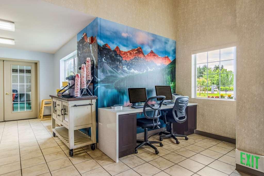 Quality Inn Порт Орчард Съоръжения снимка