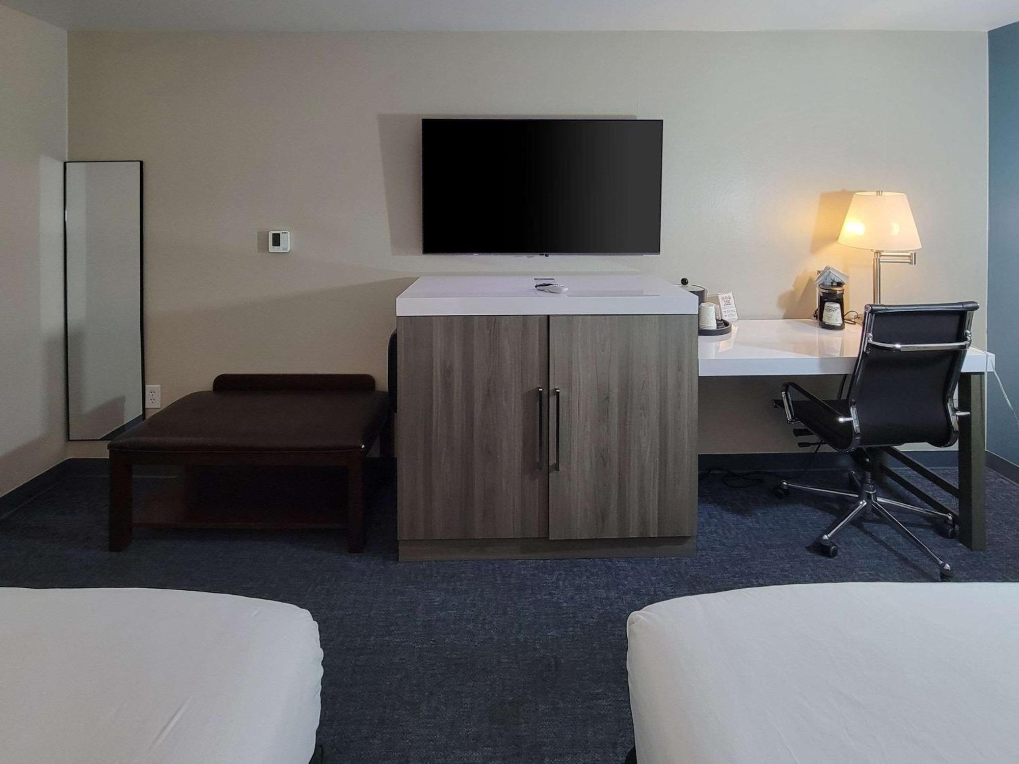 Quality Inn Порт Орчард Екстериор снимка