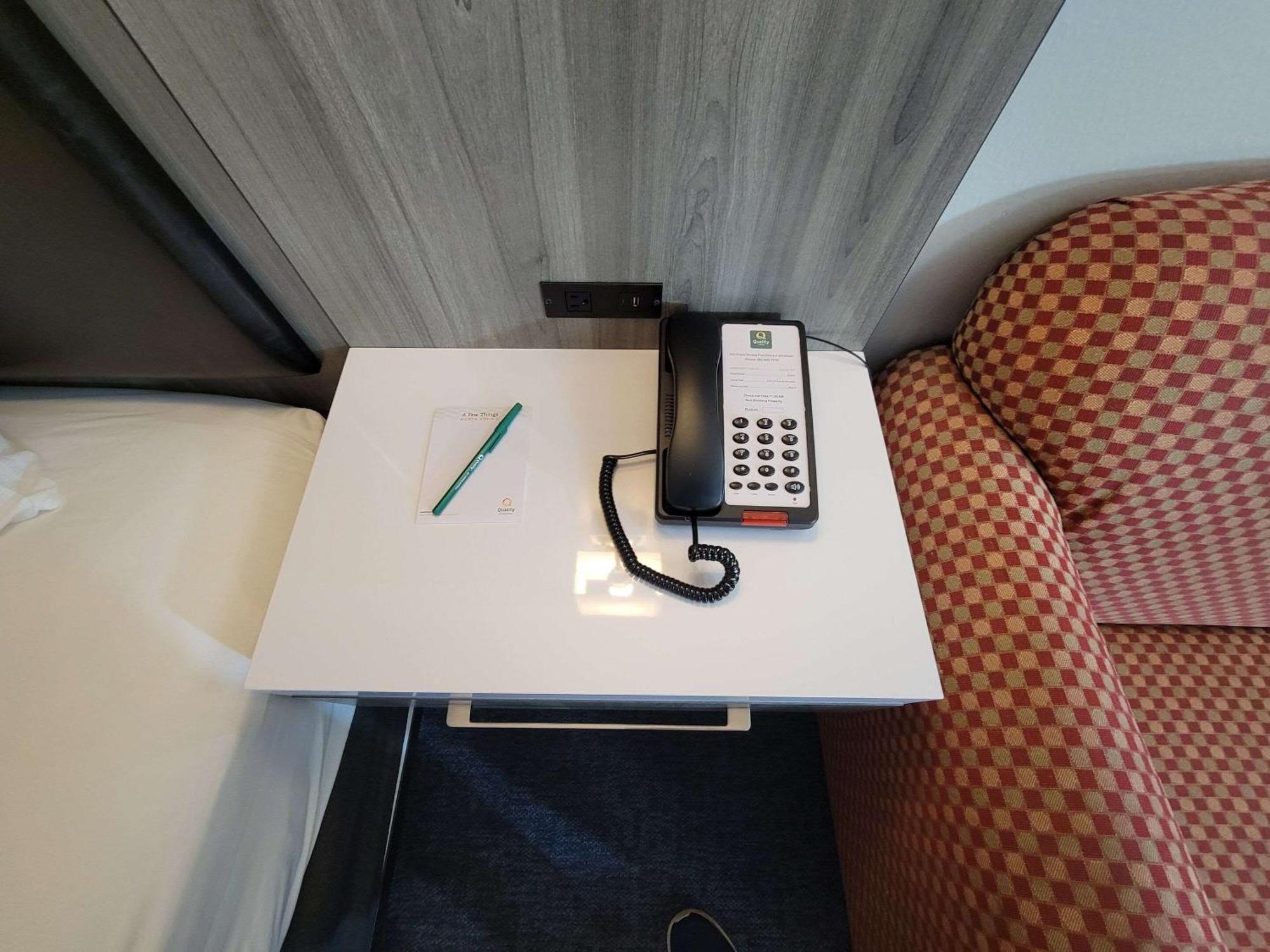 Quality Inn Порт Орчард Екстериор снимка